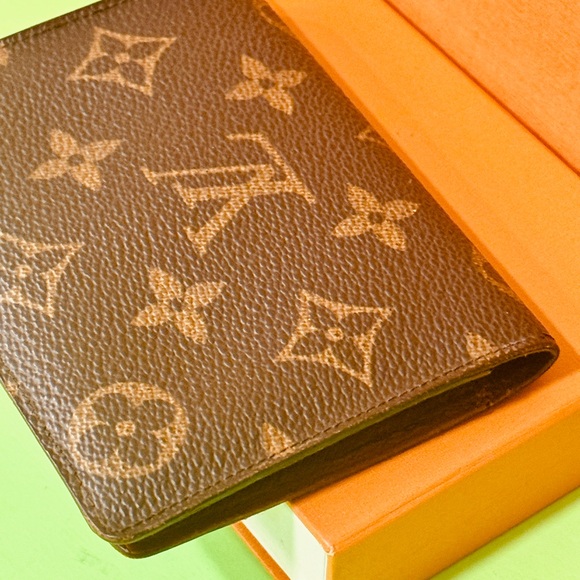 Louis Vuitton Brown Monogram Card Holder ID holder multi holder - Picture 14 of 15